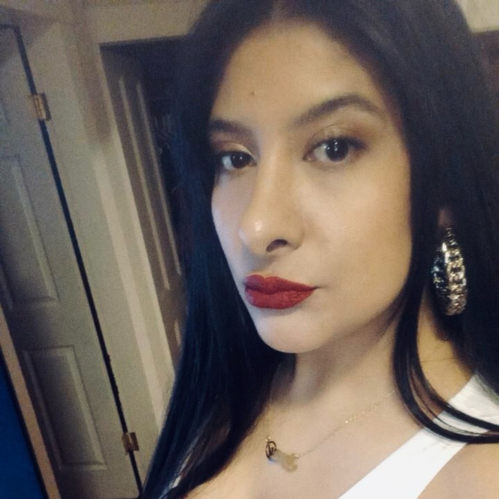 Meet your Posher, Jenny